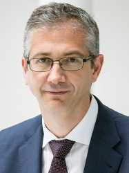 headshot of Pablo Hernandez de Coz